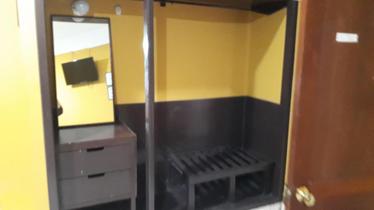 Hostal Urbano Tarija Exteriér fotografie